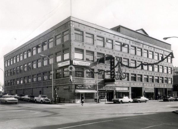 Commerce Building